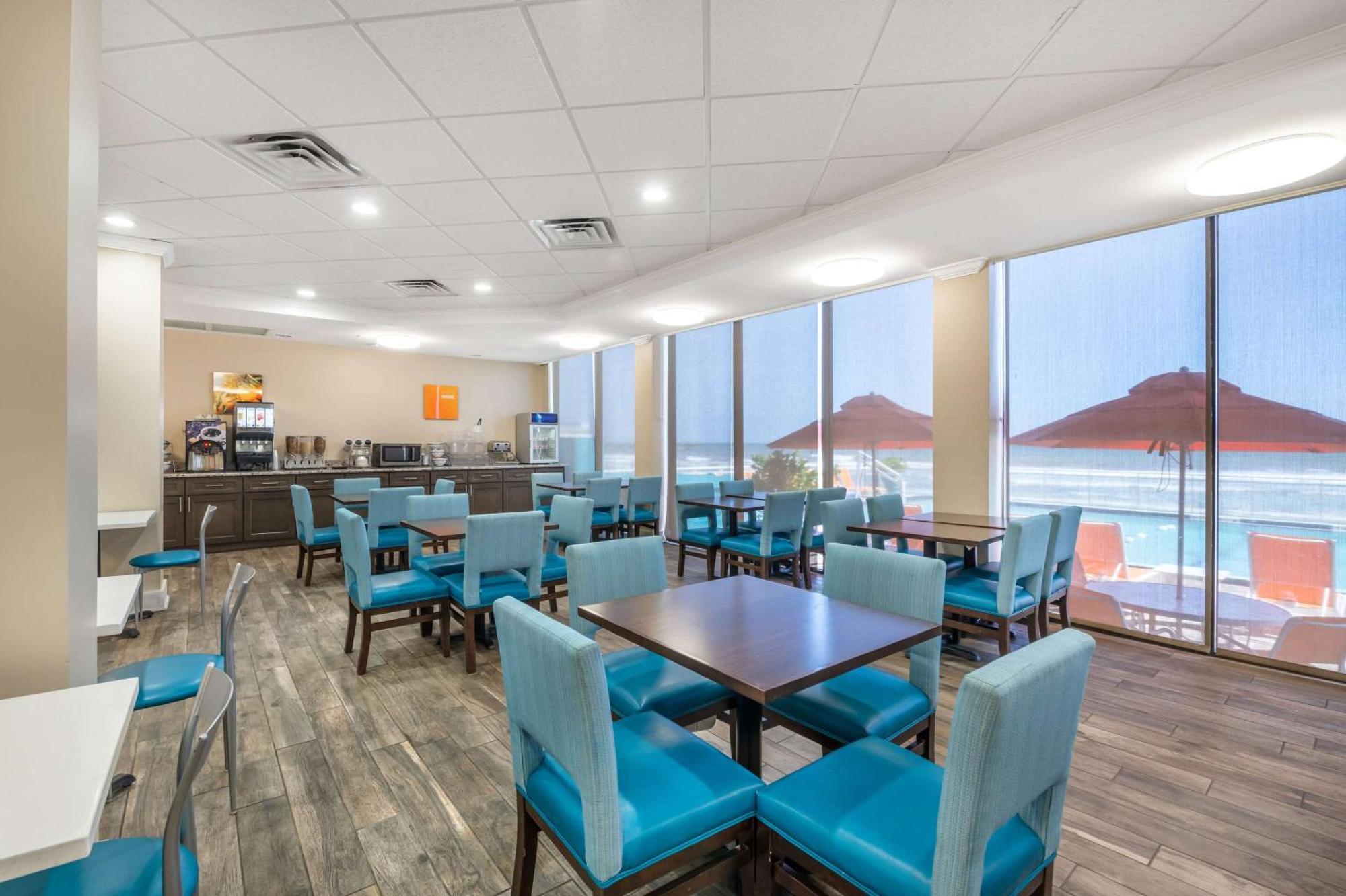 Comfort Inn & Suites Daytona Beach Oceanfront Eksteriør billede